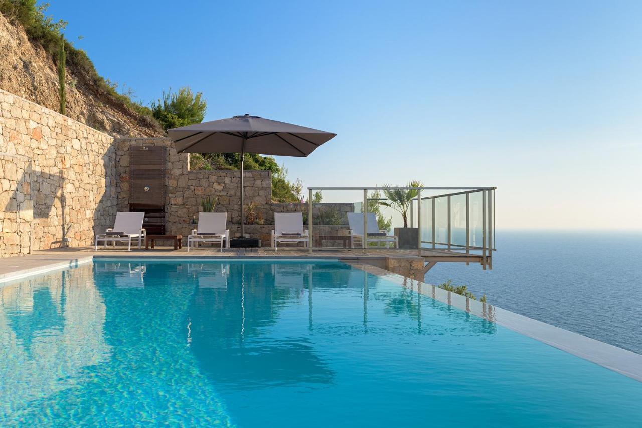 Kathisma Bay Villas - Luxury Villas - Villa Helios กาลามิตซี ภายนอก รูปภาพ